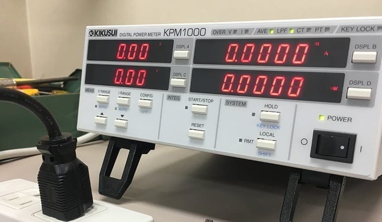 交流安定化電源と商用電源で変わる測定値